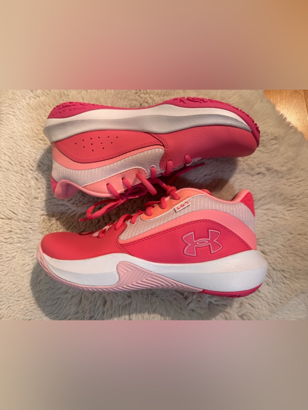 Under Armour Lockdown 7 Pink White Basketball Shoes Mens 9 Womens 10.5